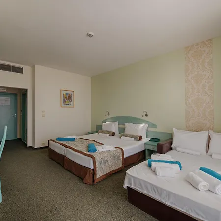 Berlin Golden - Inclusive&beach 4*