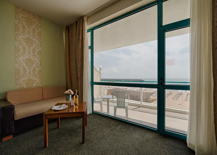 Hotel Berlin Golden 4*