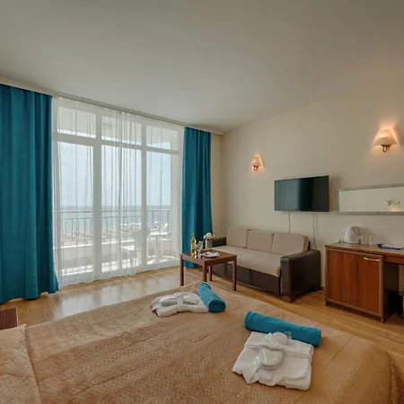 Berlin Golden & Hotel Zlate písky
