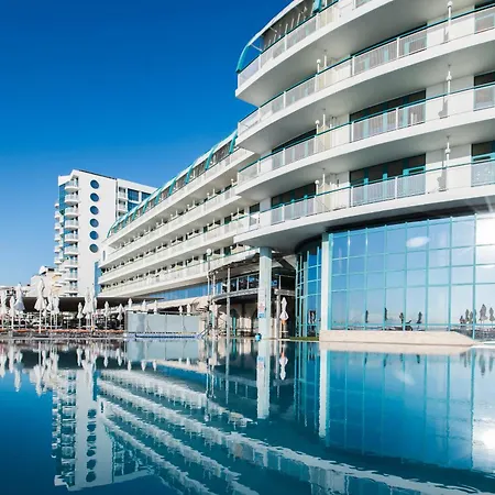 Berlin Golden & Hotel 4*