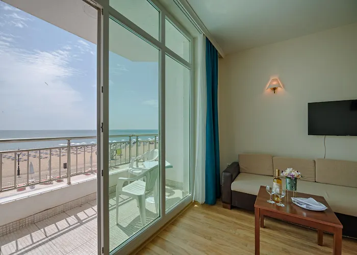 Hotel Berlin Golden 4*