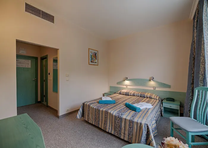 Berlin Golden 호텔